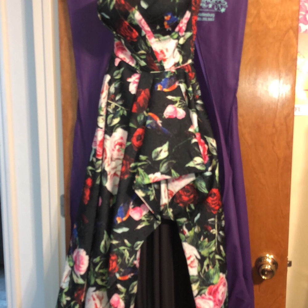 Sherri Hill Hi Low Prom Dress - Picture 2 of 3